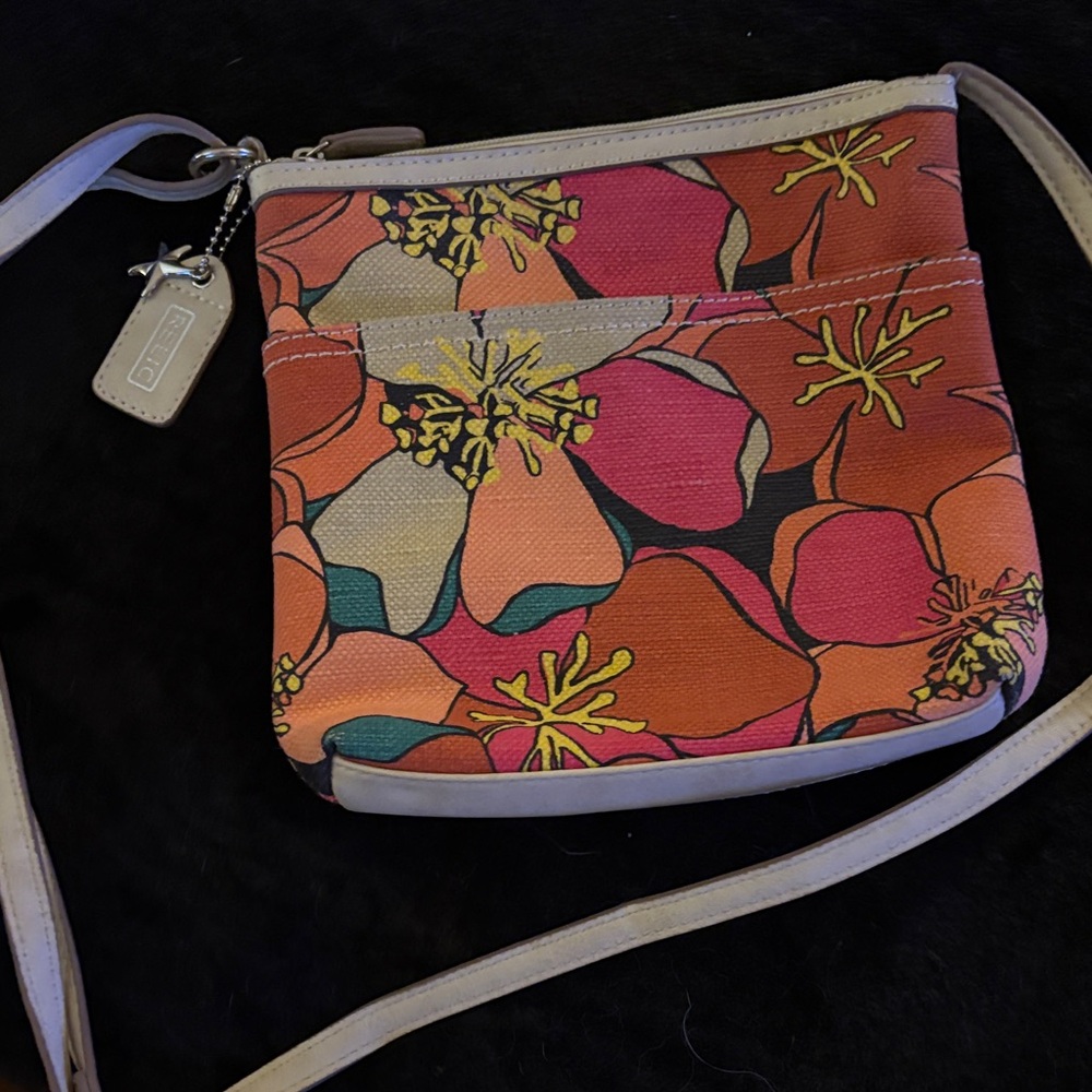 Relic Multicolor Floral Crossbody Bag